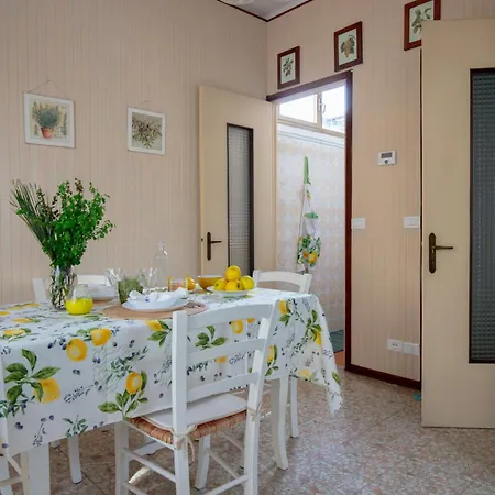 Apartment Thekeystudio, Riviera Dei Friori Bordighera