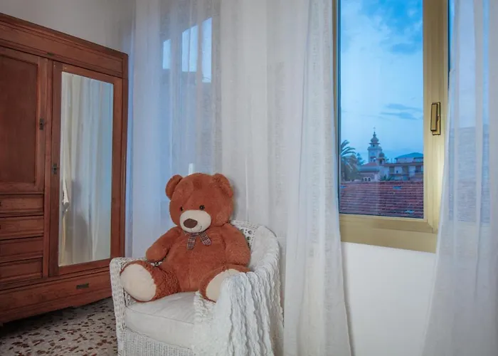 Thekeystudio, Riviera Dei Friori Apartamento Bordighera